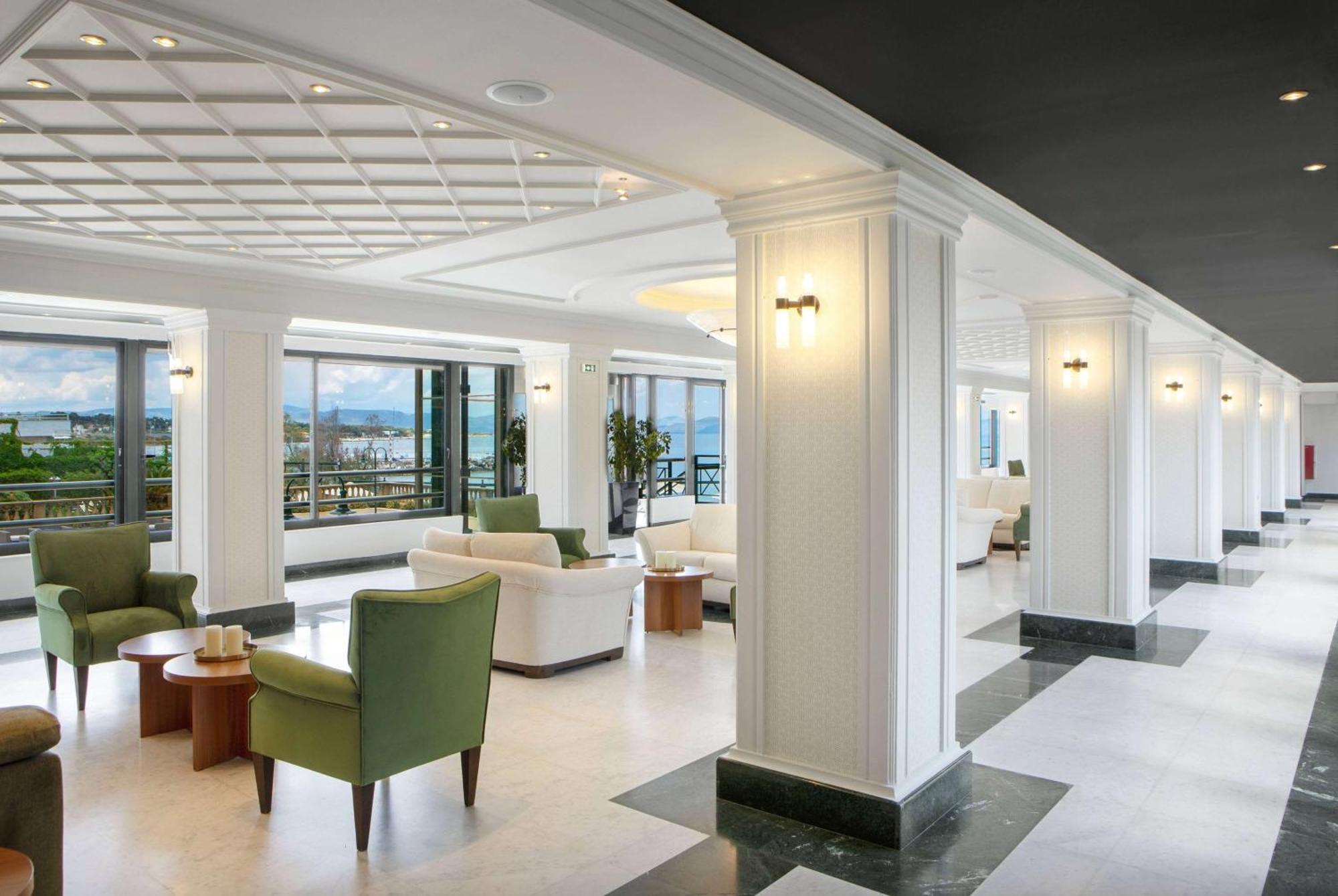 Ramada By Wyndham , Athens Club Attica Riviera Hotel Mati Exterior photo Lobby