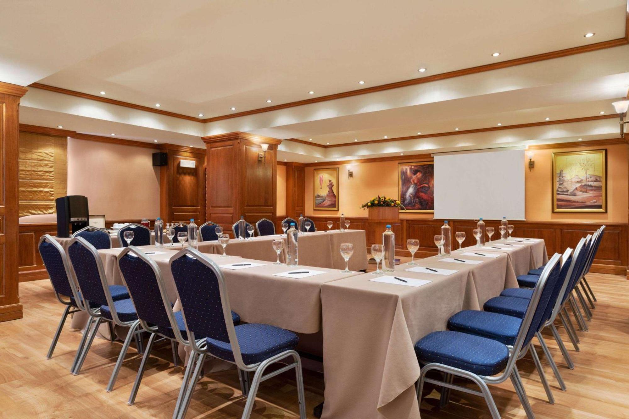 Ramada By Wyndham , Athens Club Attica Riviera Hotel Mati Exterior photo Meeting room