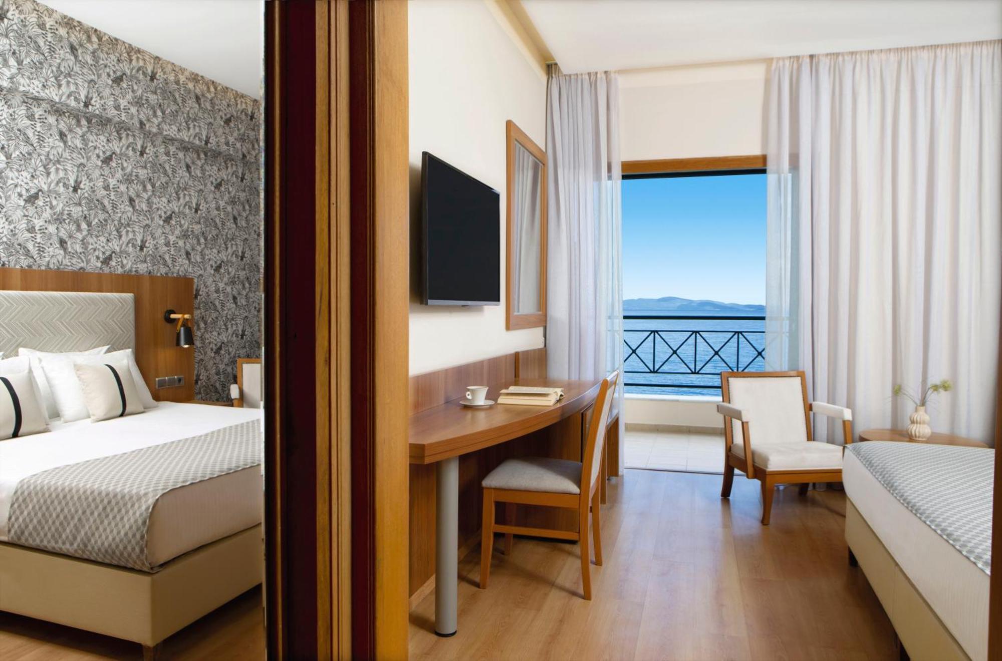 Ramada By Wyndham , Athens Club Attica Riviera Hotel Mati Exterior photo